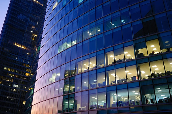 CommercialLighting_AdobeStock_1908104359_600x400.webp
